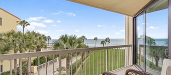 Oceanfront 3 BR/3 BA at the beautiful King and Prince Resort