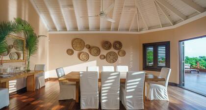 5‑Bedroom Luxury Villa – Ocean View, Infinity Pool, Private Gym, Chef & Butler
