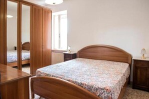 3 chambres, draps fournis