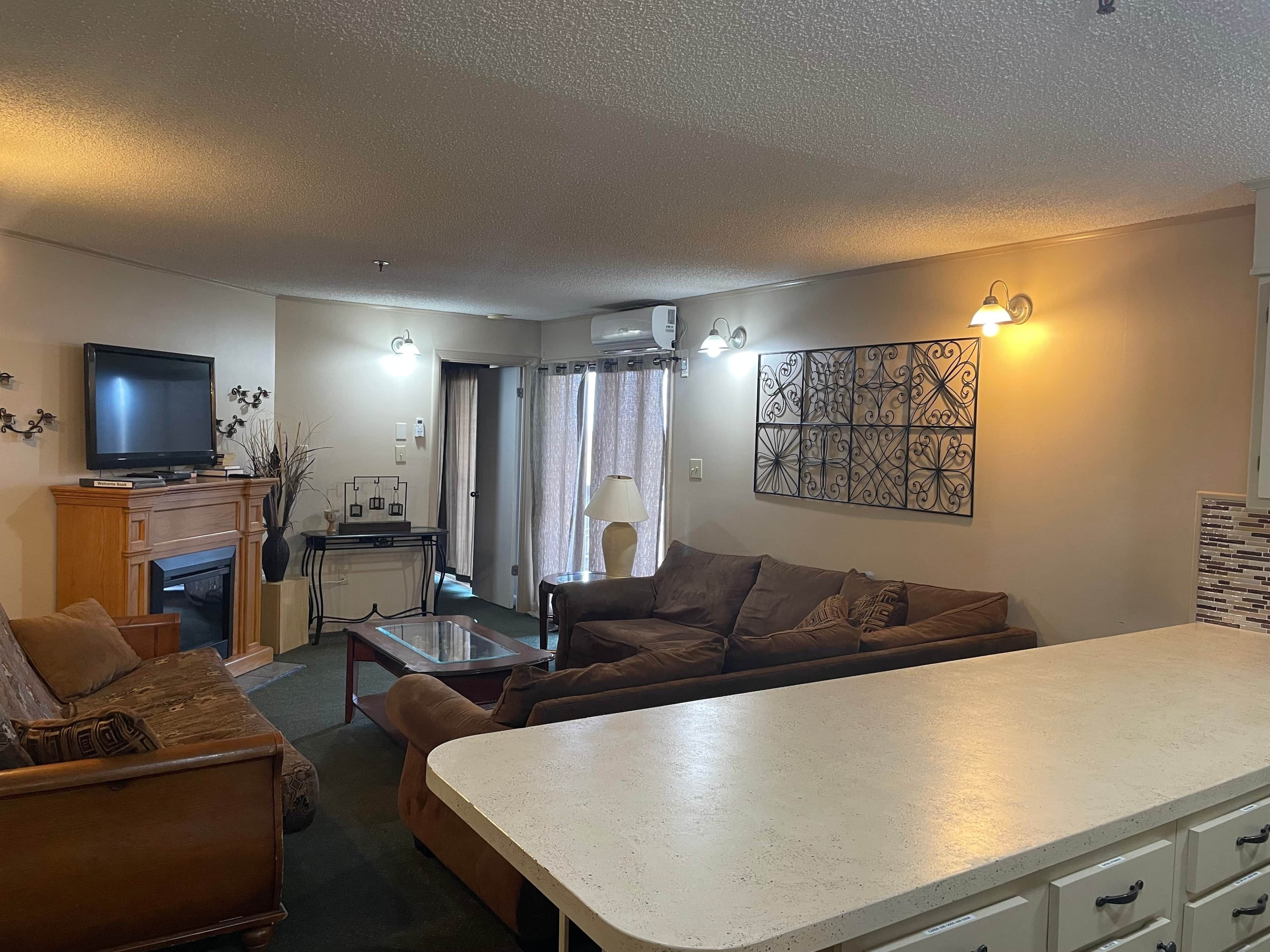 TV, fireplace, DVD player