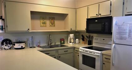 Huone levittää ja nauttia vuoristomaisemista Winterplace-alueella, lähellä Beckleyä, WV: tä