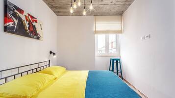 1 bedroom, in-room safe, desk, iron/ironing board