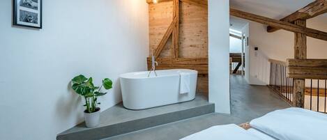 2 Schlafzimmer, Bügeleisen/Bügelbrett, Internetzugang, Bettwäsche