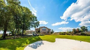 Unclassified image, 4 of 27, button - Whispering Willow - WALK-IN CONDO! - 2bedrm/2bath 3 Pools! (Branson)