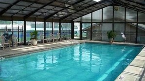 Unclassified image, 3 of 27, button - Whispering Willow - WALK-IN CONDO! - 2bedrm/2bath 3 Pools! (Branson)
