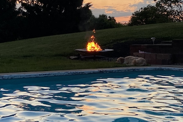 Piscina all'aperto, una piscina riscaldata