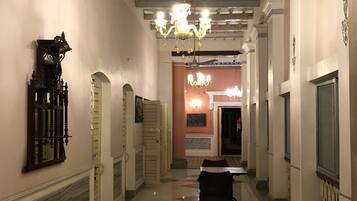 Royal Suite | Living area | TV