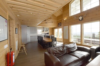 Large and comfortable mountain cottage in the best location