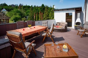 Unclassified image, 5 of 13, button