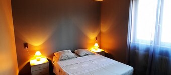 Spacious house with large fenced garden