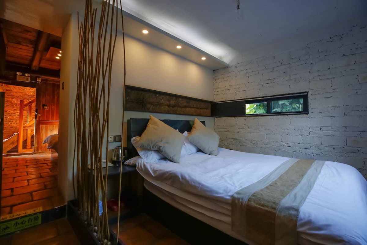 Family Suite | Individually decorated, desk, blackout drapes, iron/ironing board