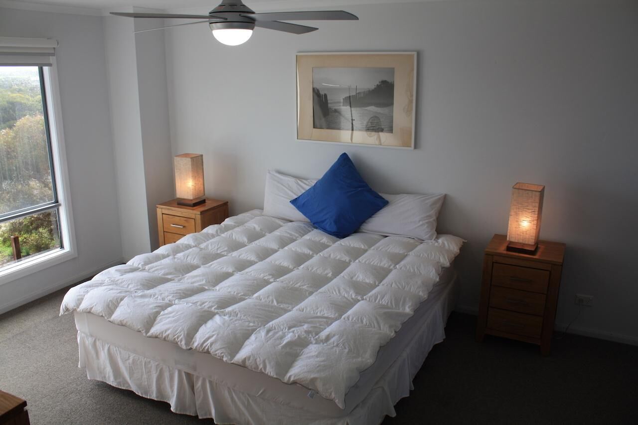 Blue Breeze - 4 bedroom Double story home - Close to the beach and Inns National Park — image 8