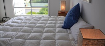 Blue Breeze - 4 bedroom Double story home - Close to the beach and Inns National Park