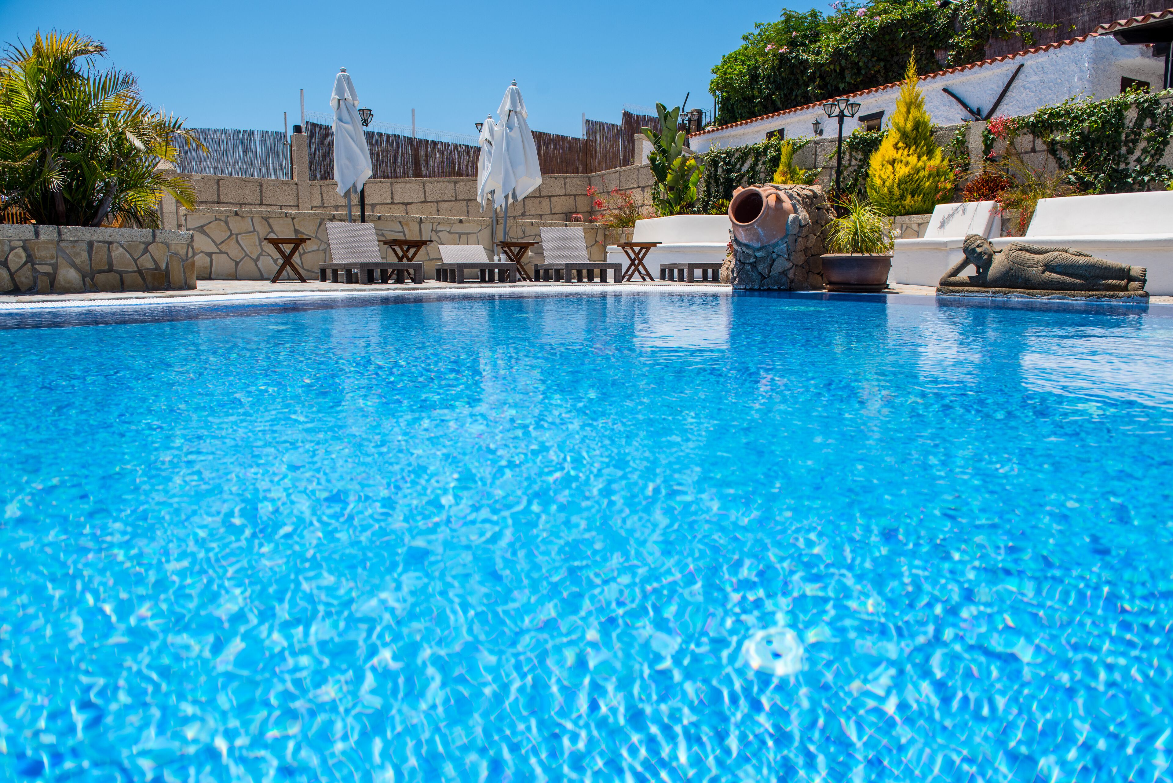 Piscine extérieure, piscine chauffée