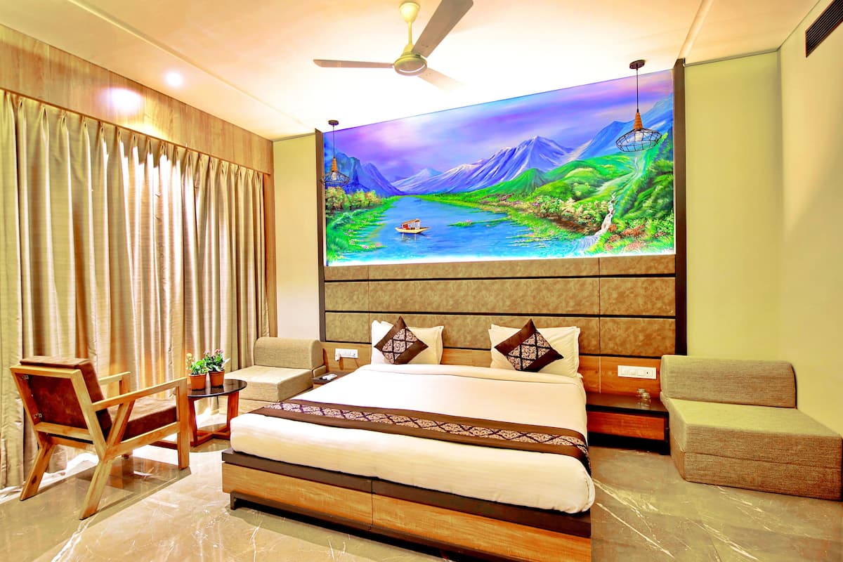 Kamar Superior | 1 kamar tidur, brankas, meja kerja, dan ruang kerja ramah laptop