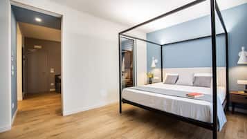 Suite, Balkon, Seeblick | Minibar, Zimmersafe, Schreibtisch, kostenloses WLAN