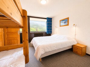 1 Schlafzimmer