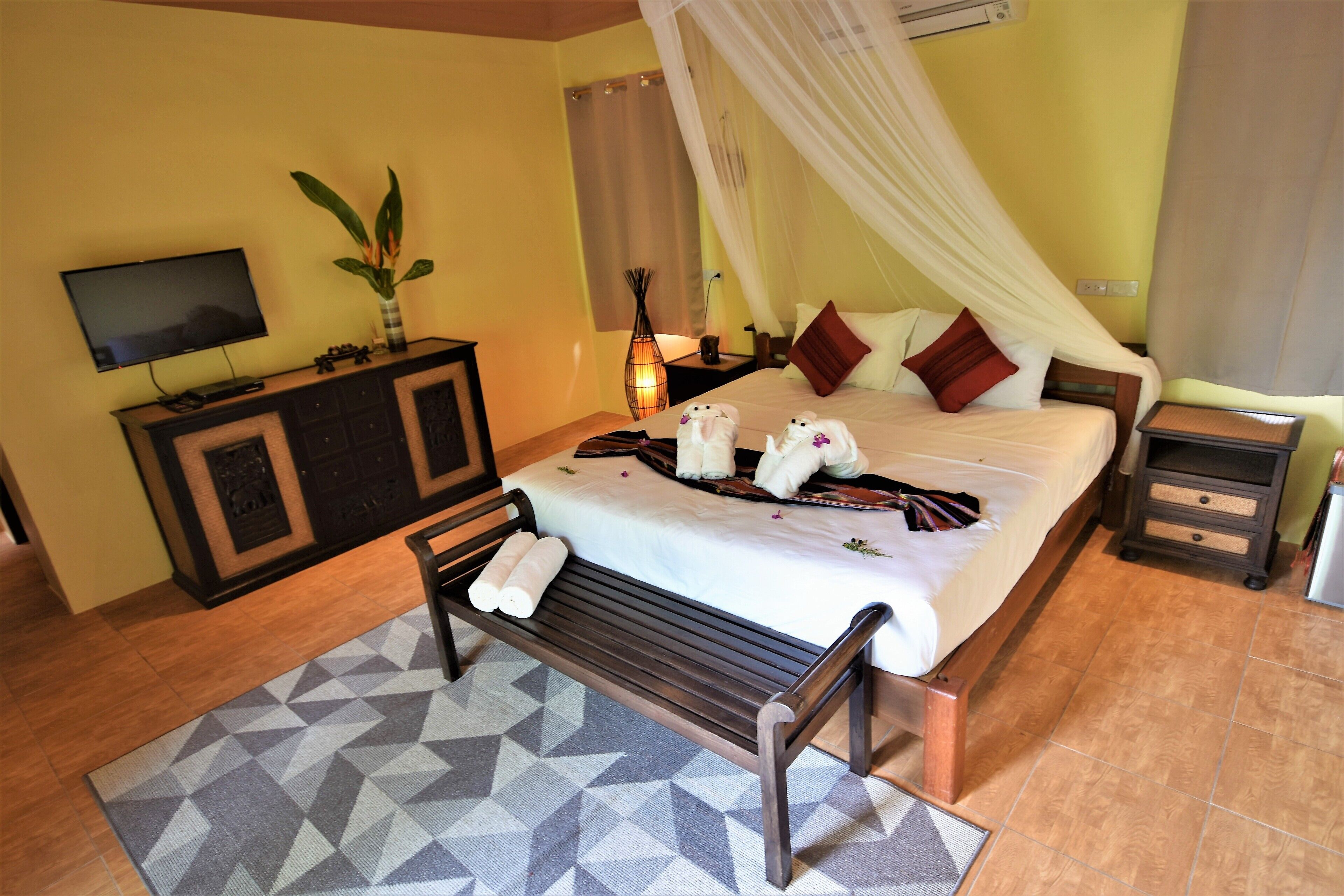 Family Villa | Premium bedding, free minibar items, in-room safe