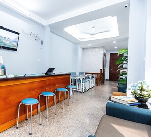 Breakfast, lunch and dinner served - Hanoi Wonderland Homestay (Hanoi)