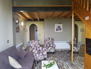 TV connectée, baby-foot, table de tennis de table