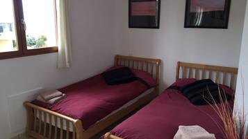 4 chambres, fer et planche Ă repasser, lit parapluie, Wi-Fi