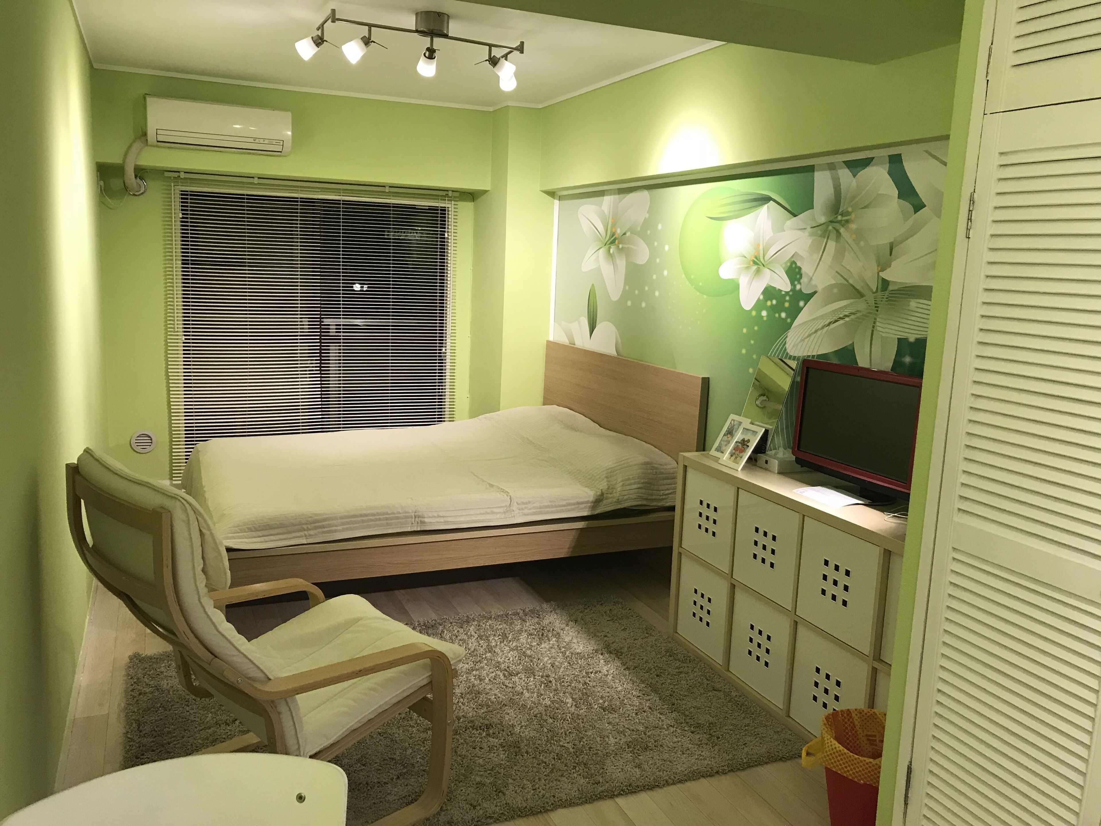 1 chambre, fer et planche à repasser, accès au Wi-Fi (inclus)