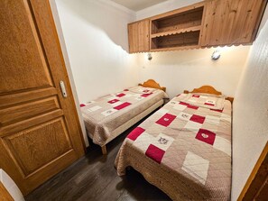 2 camere
