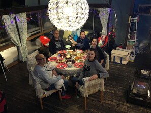 Outdoor dining - Naeba Ski Resort - cabin away from the usual life (湯沢町 三国)