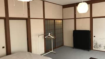 2 間睡房、床單