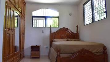 3 chambres, Wi-Fi, draps fournis