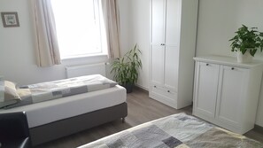 3 habitaciones, wifi gratis y ropa de cama 