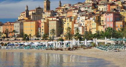 Vues panoramiques sur Monaco et la Méditerranée