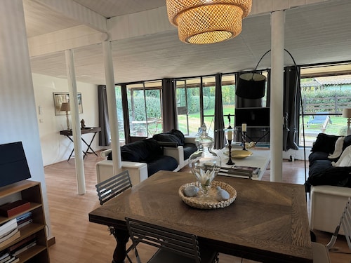 Authentic Luberon, lodge-style house in the heart of nature