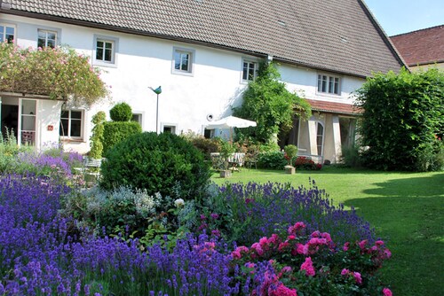 Holiday apartment in the romantic Landhaus Dresden