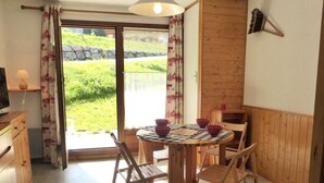 未分类图片，第 5 张，共 14 张，按钮