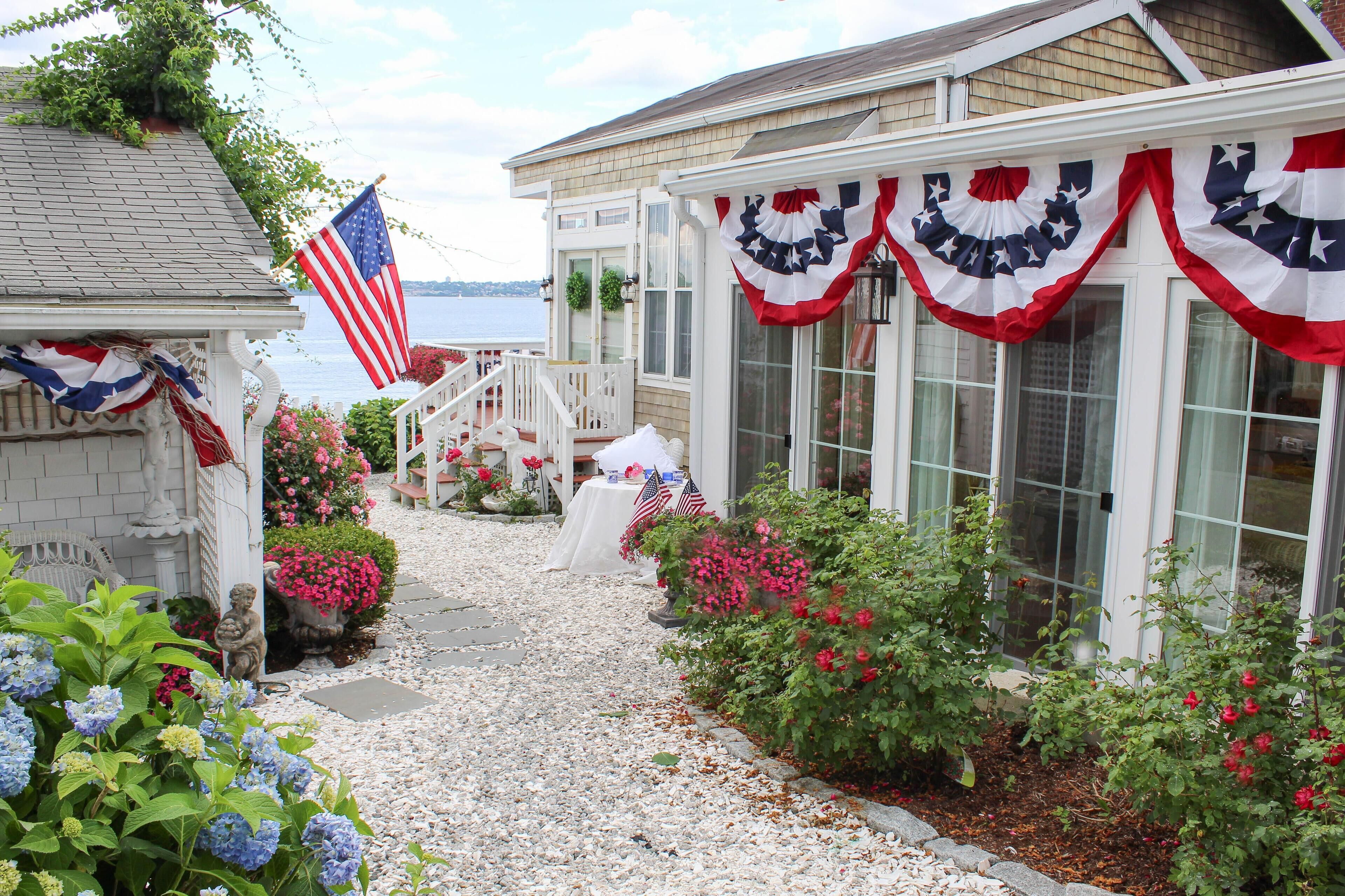 New Beach Rose Boutique Cottage on the beach 
