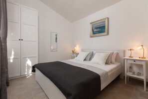 3 Schlafzimmer, Bügeleisen/Bügelbrett, WLAN, Bettwäsche