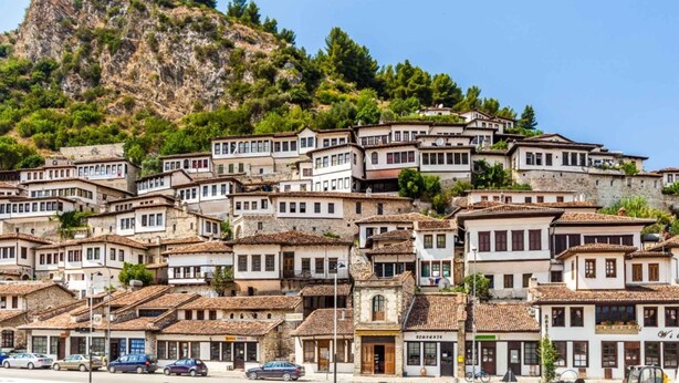 Point of interest - Hotel Mali i Robit (Golem)