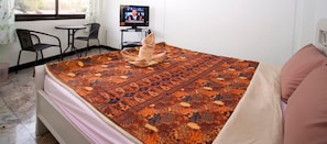 Minibar, soundproofing, free WiFi