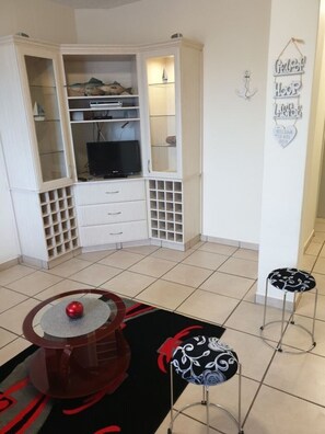 Interior - Uvongo Lucian blue flag beach apartment (Durban)