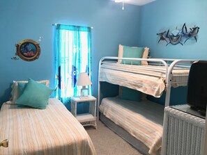 3 bedrooms, iron/ironing board, Internet - Amazing Wildwood Getaway!!! (Wildwood)