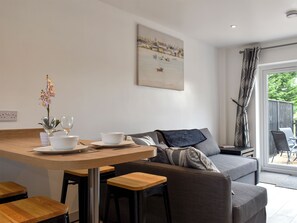 Dining - 1 bedroom accommodation in Herne Common, near Herne Bay (Herne Common, near Herne Bay)