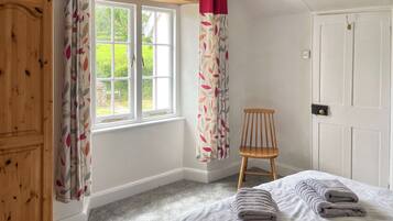 3 chambres, Wi-Fi gratuit, draps fournis