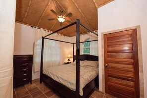 6 bedrooms, iron/ironing board, travel cot, free WiFi