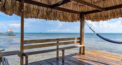 Oceanfront Belize Villa • Pool • Rooftop Deck • Ideal for Families