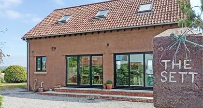 2 bedroom accommodation in Stone Allerton, near Cheddar