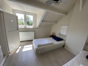 3 chambres, Wi-Fi gratuit, draps fournis
