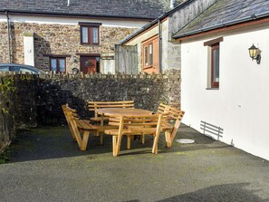 Outdoor dining - Trewin Court - UK11878 (Holsworthy, near Launceston)