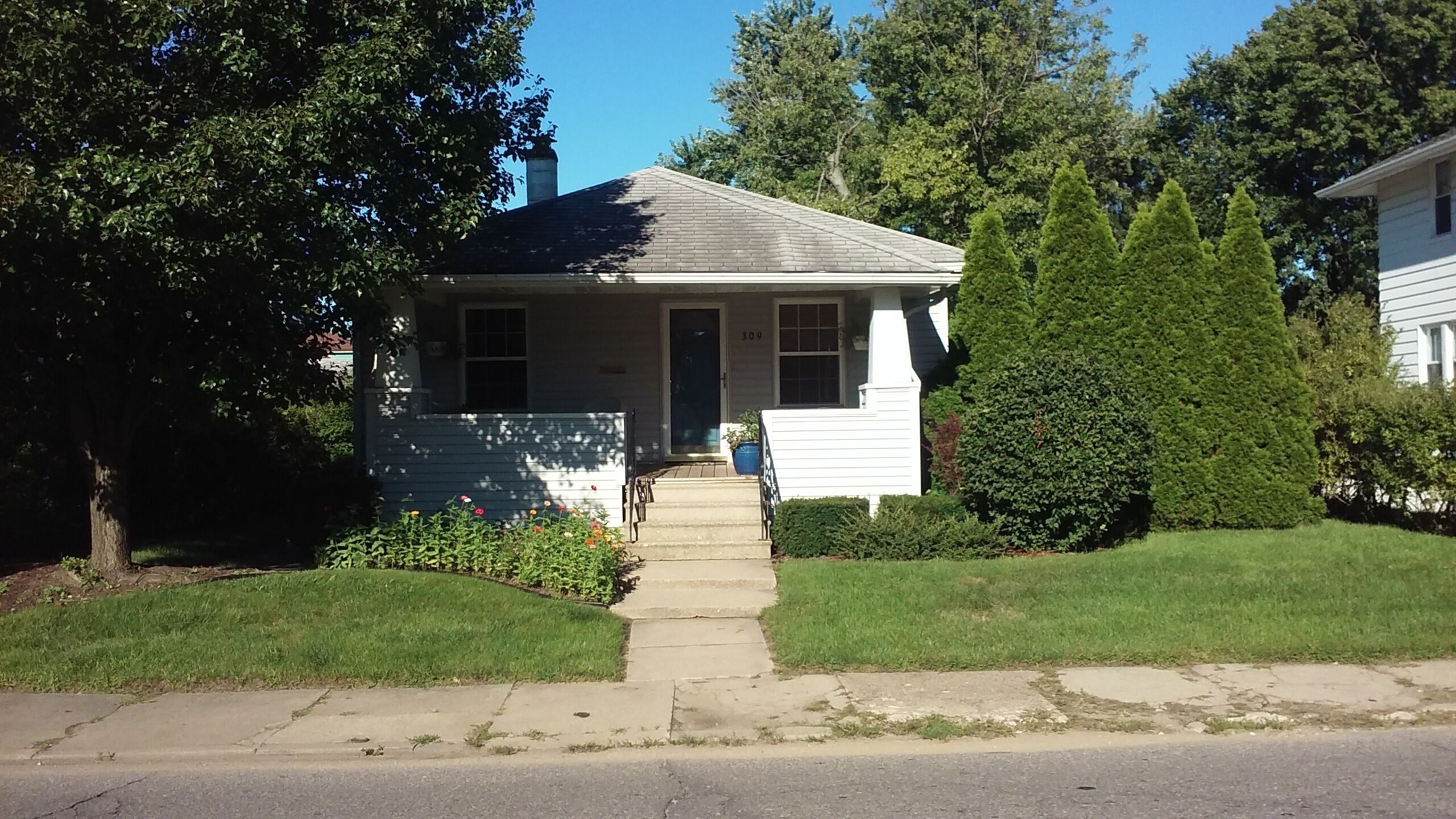Charming bungalow with private back yard