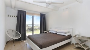 3 bedrooms, iron/ironing board